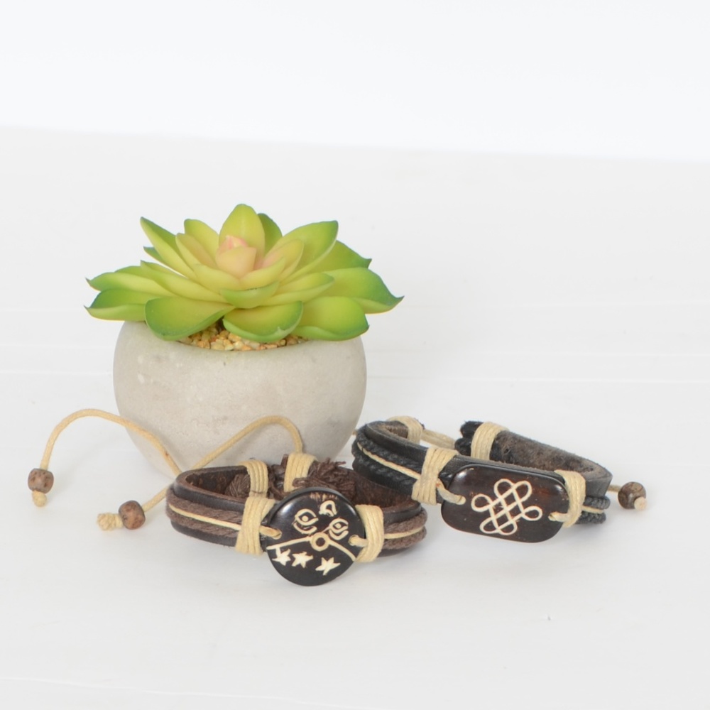 **HANDCRAFT COCONUT **LEATHER BRACELET**2 PC*NWOT